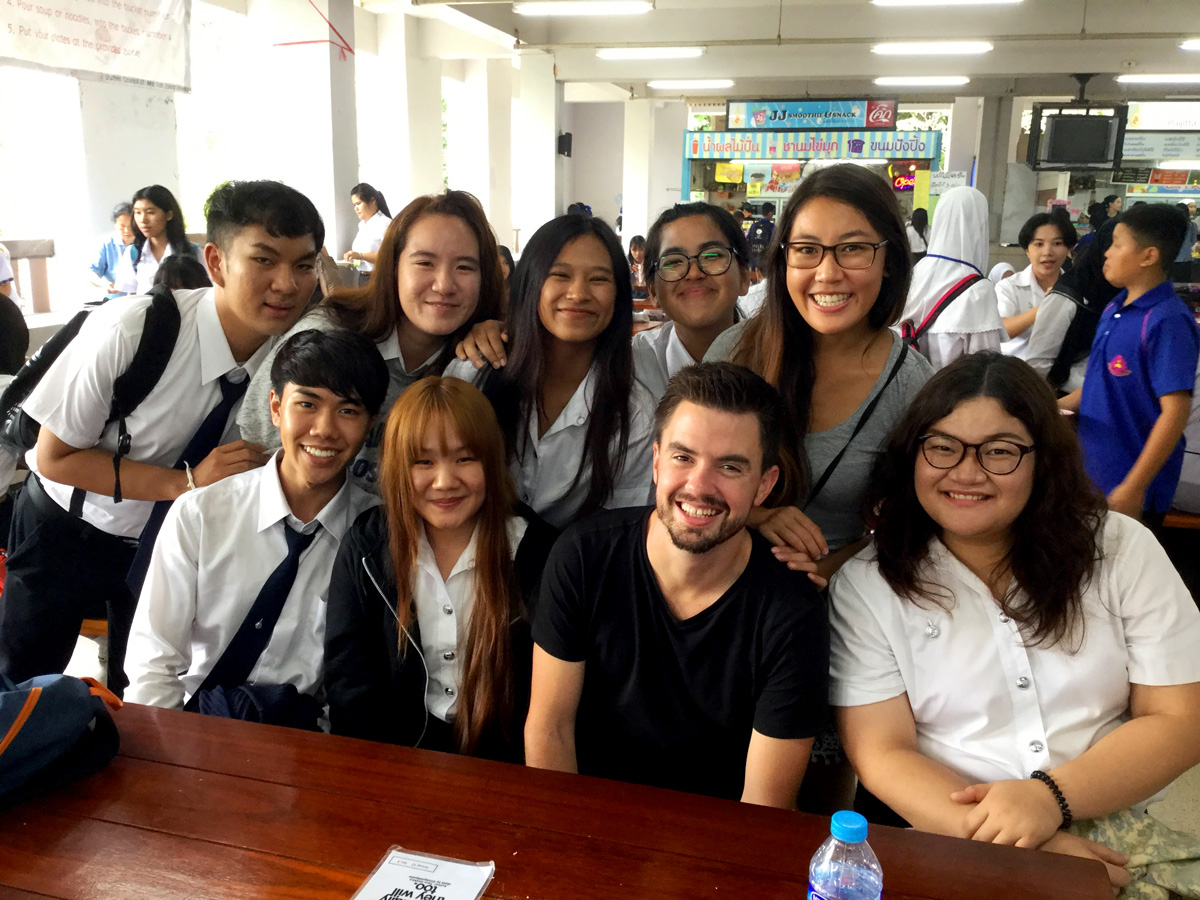 Living life as a Thai university student in Chaing Rai, Thailand with Halfcha and her friends at Mae Fah Luang University.